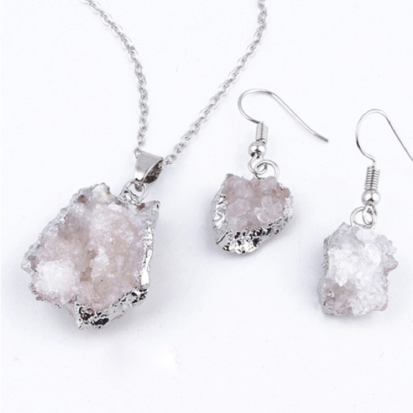 WE ARE LIVE!!! 💎💍 MEET ME TOMORROW 1/12/2025 @ 7PM EST / 4PM PST - Picture 9 of 16